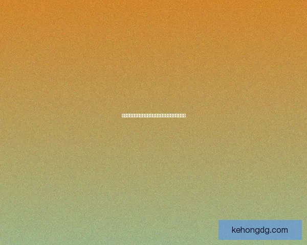 雾气缭绕的幽魂灯笼揭示神秘夜晚的古老传说与灵异故事